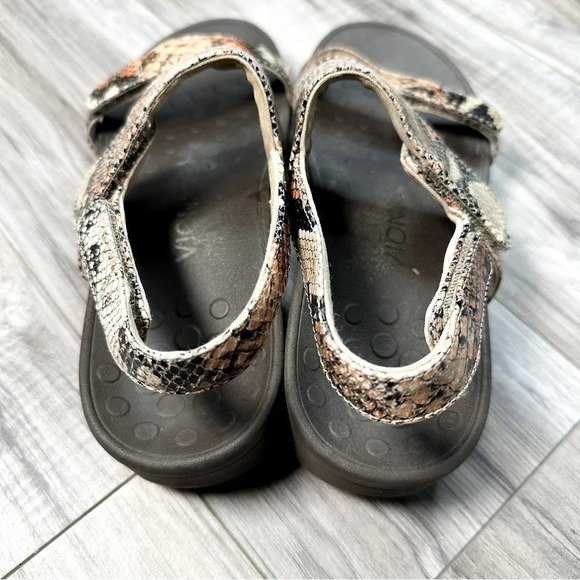 Vionic Bolinas Platform Sandal - Picture 9 of 11